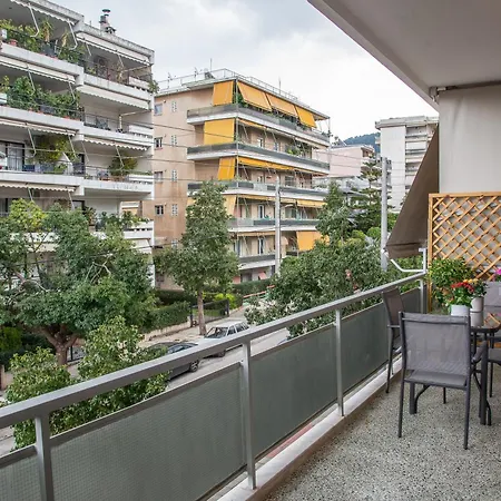 Apartment Modern In Cholargos